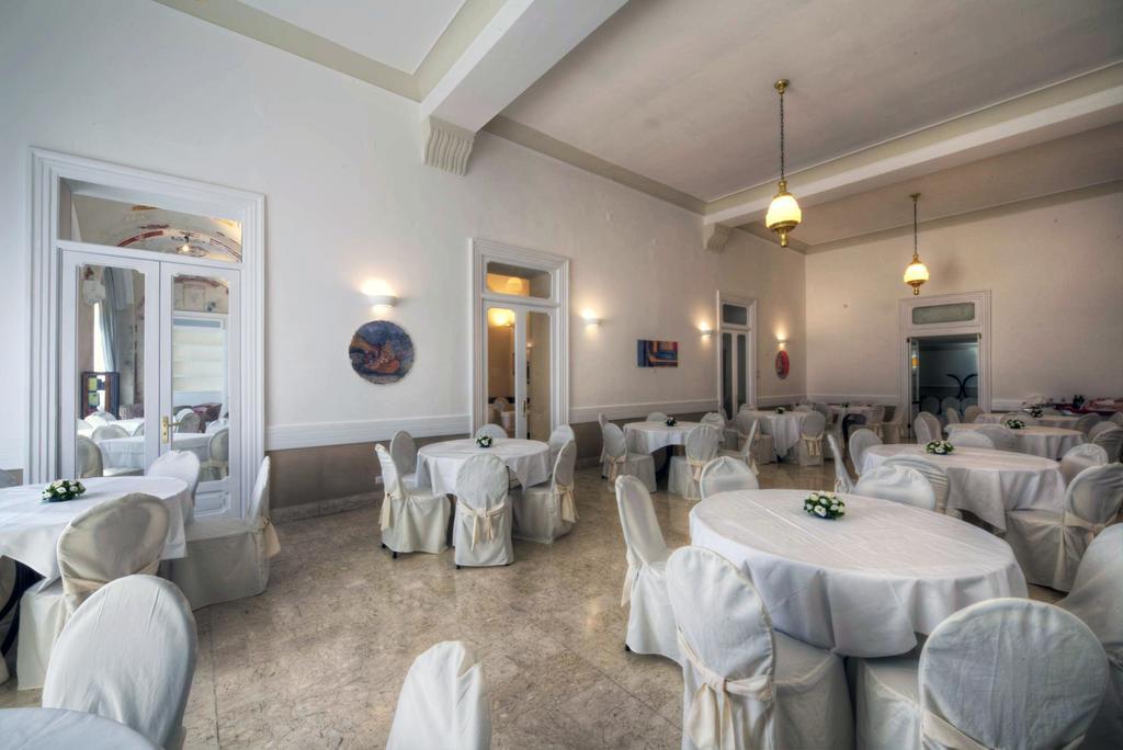 Hotel Vittoria Pompeia Exterior foto